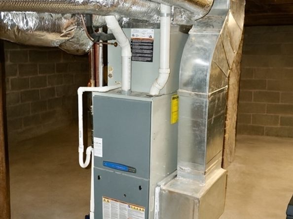 129 Lake St, Waltham MA 02451