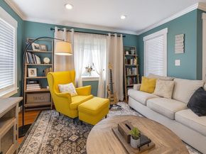 129 Lake St, Waltham MA 02451