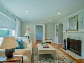 3 Elliot Rd, Lynnfield MA 01940