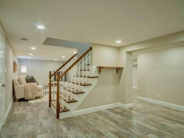 3 Elliot Rd, Lynnfield MA 01940