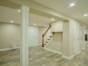 3 Elliot Rd, Lynnfield MA 01940