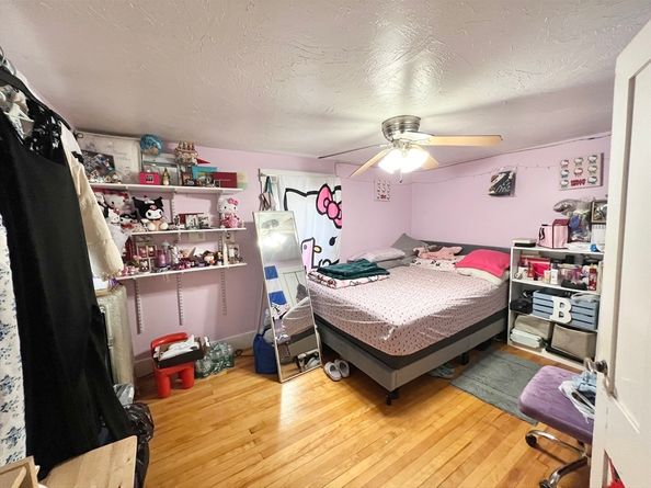 11 Oak St, Fitchburg MA 01420