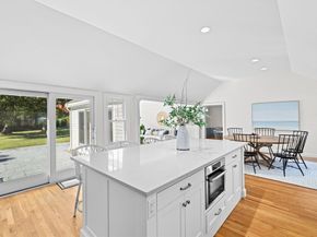 8 Eagles Nest Rd, Duxbury MA 02332