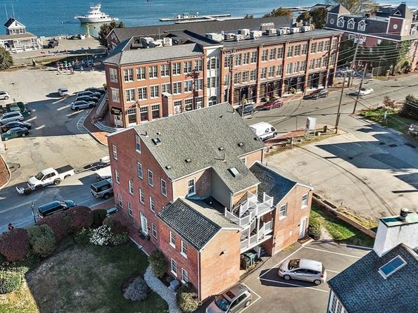 30-32 Water Street 4, Newburyport MA 01950