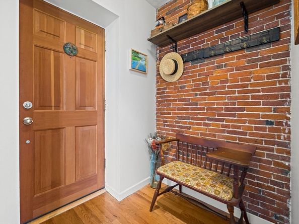 30-32 Water Street 4, Newburyport MA 01950