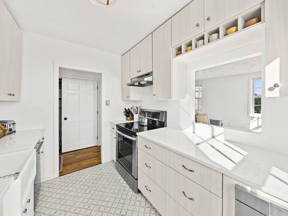 30-32 Water Street 4, Newburyport MA 01950