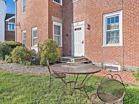 30-32 Water Street 4, Newburyport MA 01950