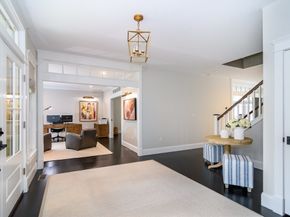 94 Elm St, Medfield MA 02052