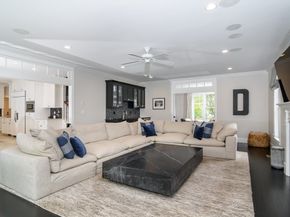 94 Elm St, Medfield MA 02052