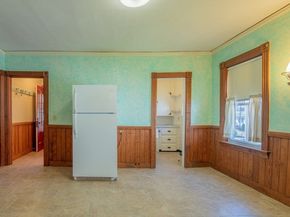 14 Hill St, Webster MA 01570