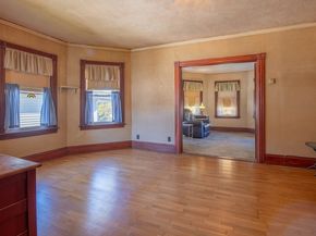 14 Hill St, Webster MA 01570