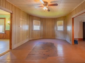 14 Hill St, Webster MA 01570