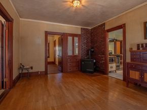 14 Hill St, Webster MA 01570