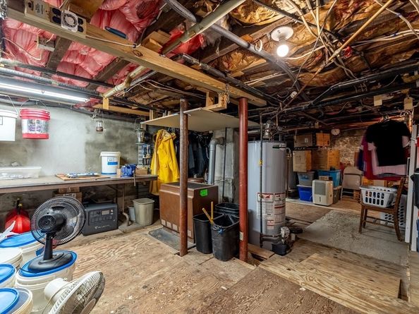 35 Shelby St, Worcester MA 01605