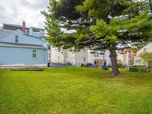 35 Shelby St, Worcester MA 01605
