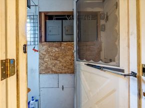 35 Shelby St, Worcester MA 01605