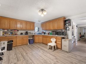 35 Shelby St, Worcester MA 01605