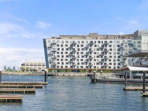 300 Pier 4 Blvd 7G, Boston MA 02210