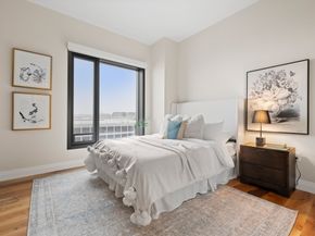 300 Pier 4 Blvd 7G, Boston MA 02210