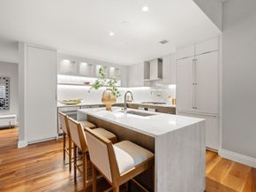 300 Pier 4 Blvd 7G, Boston MA 02210