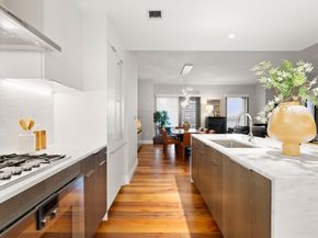 300 Pier 4 Blvd 7G, Boston MA 02210