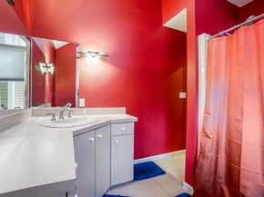 2 Grove St, Framingham MA 01701