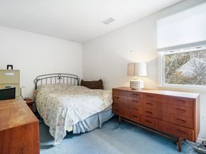 2 Grove St, Framingham MA 01701