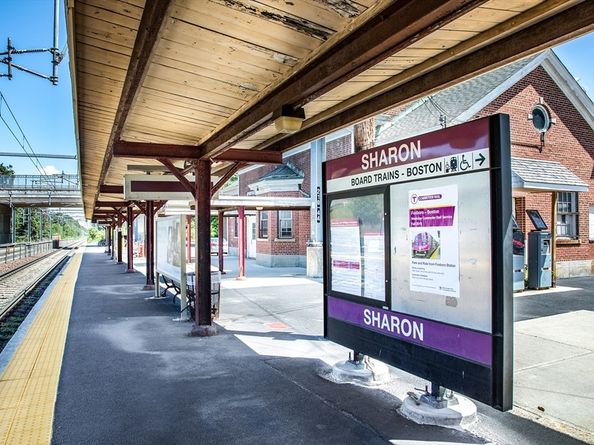 29 Station St, Sharon MA 02067