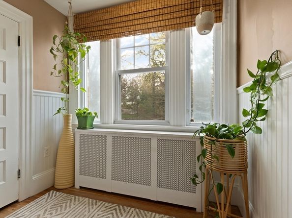 29 Station St, Sharon MA 02067