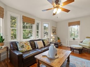 29 Station St, Sharon MA 02067