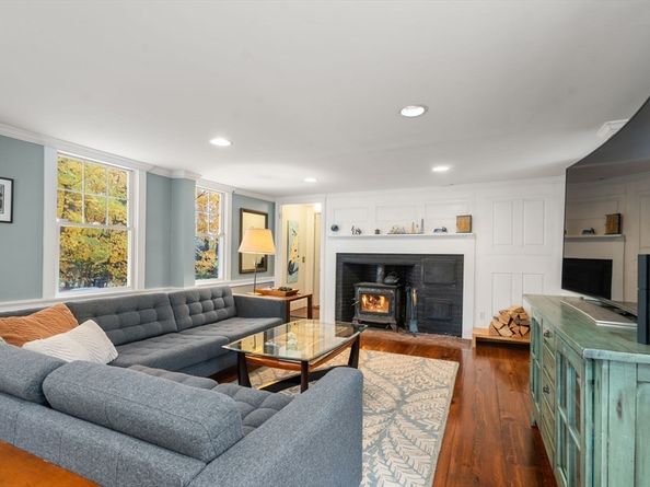 463 Edmands Rd, Framingham MA 01701