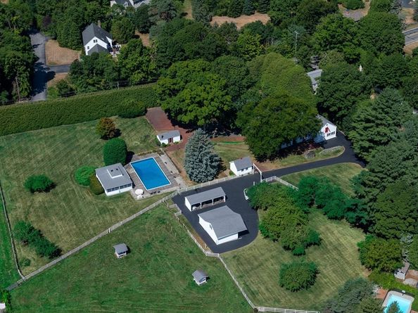 192 W Main St, Westborough MA 01581