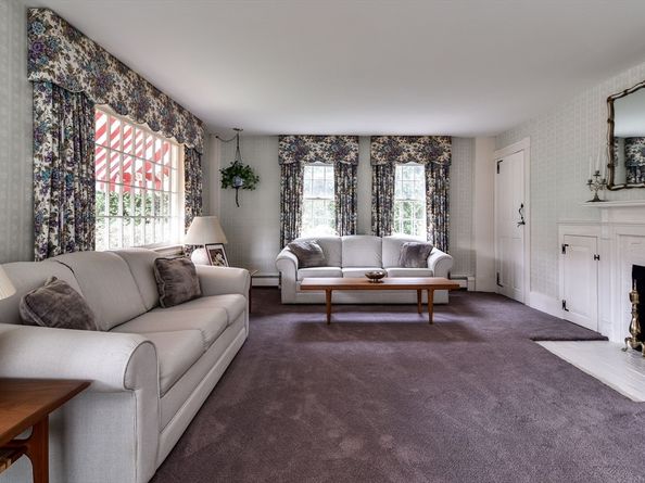 192 W Main St, Westborough MA 01581