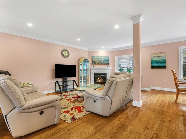 31 Grant Ave 31, Belmont MA 02478