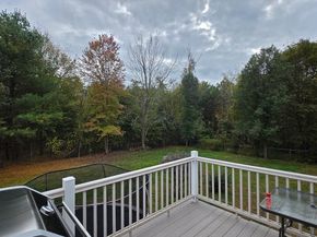 371 Hartford Ave E 371, Uxbridge MA 01569