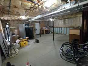 371 Hartford Ave E 371, Uxbridge MA 01569