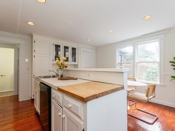 20 Maynard Pl., Cambridge MA 02138