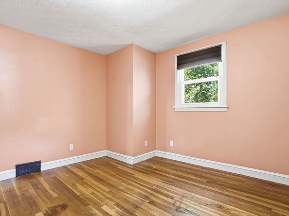 24 Overlook Avenue, Dedham MA 02026