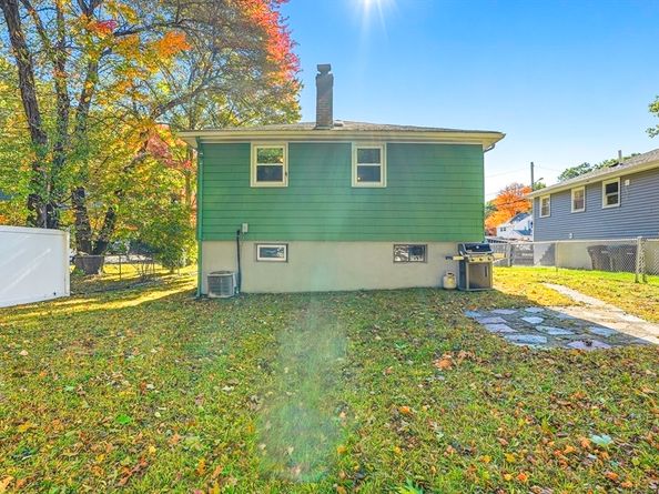 24 Overlook Avenue, Dedham MA 02026