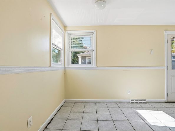 24 Overlook Avenue, Dedham MA 02026