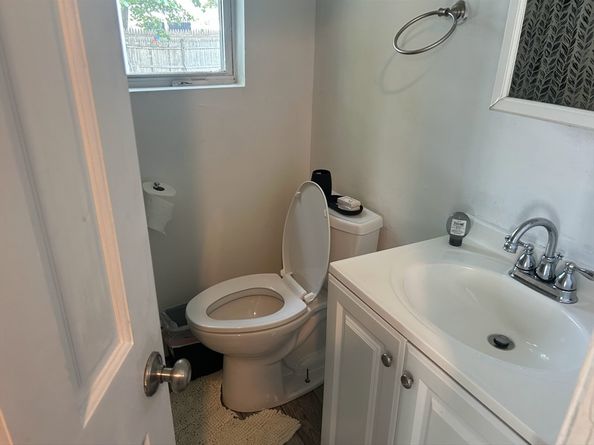 134 S Walnut St, Quincy MA 02169