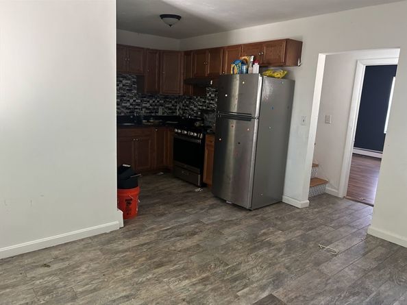134 S Walnut St, Quincy MA 02169