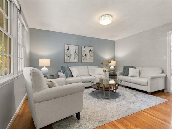 7 Dempsey Way, Westford MA 01886