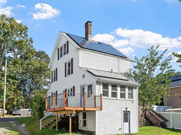 58 Nelson St, Warren MA 01083