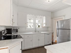 58 Nelson St, Warren MA 01083