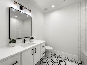 136 W 8th St 2, Boston MA 02127