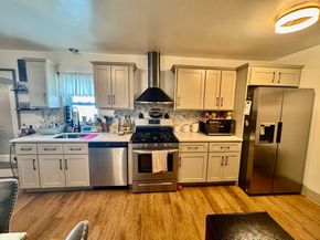 25 Pearl St, Clinton MA 01510