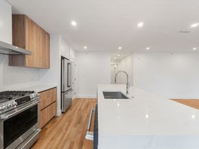 6 Devine Way 2, Boston MA 02127