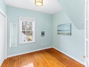 14 Briarwood Drive, Wareham MA 02751