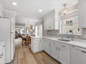 32 Carleton St 32, Wareham MA 02558